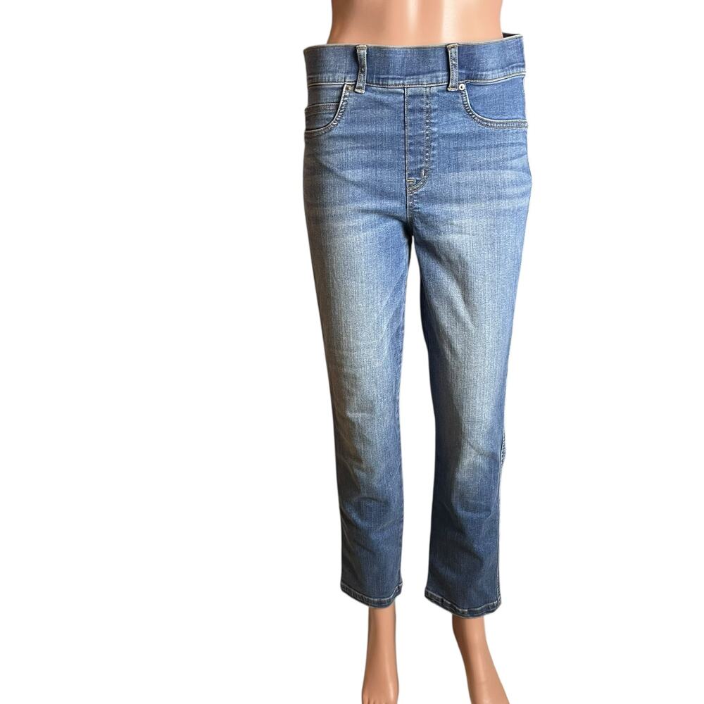 Spanx Pull-on Jegging Jeans 20356R Medium Figure Shaping Western Comfortable